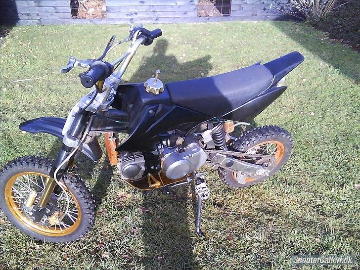 Lifan 140 billede 1