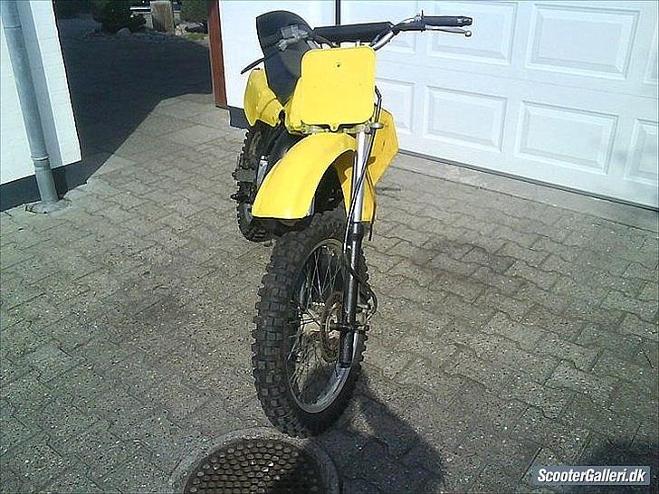 Suzuki rm 85 billede 6