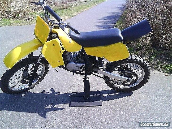 Suzuki rm 85 billede 7