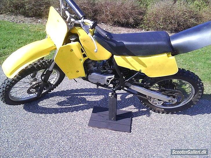 Suzuki rm 85 billede 8