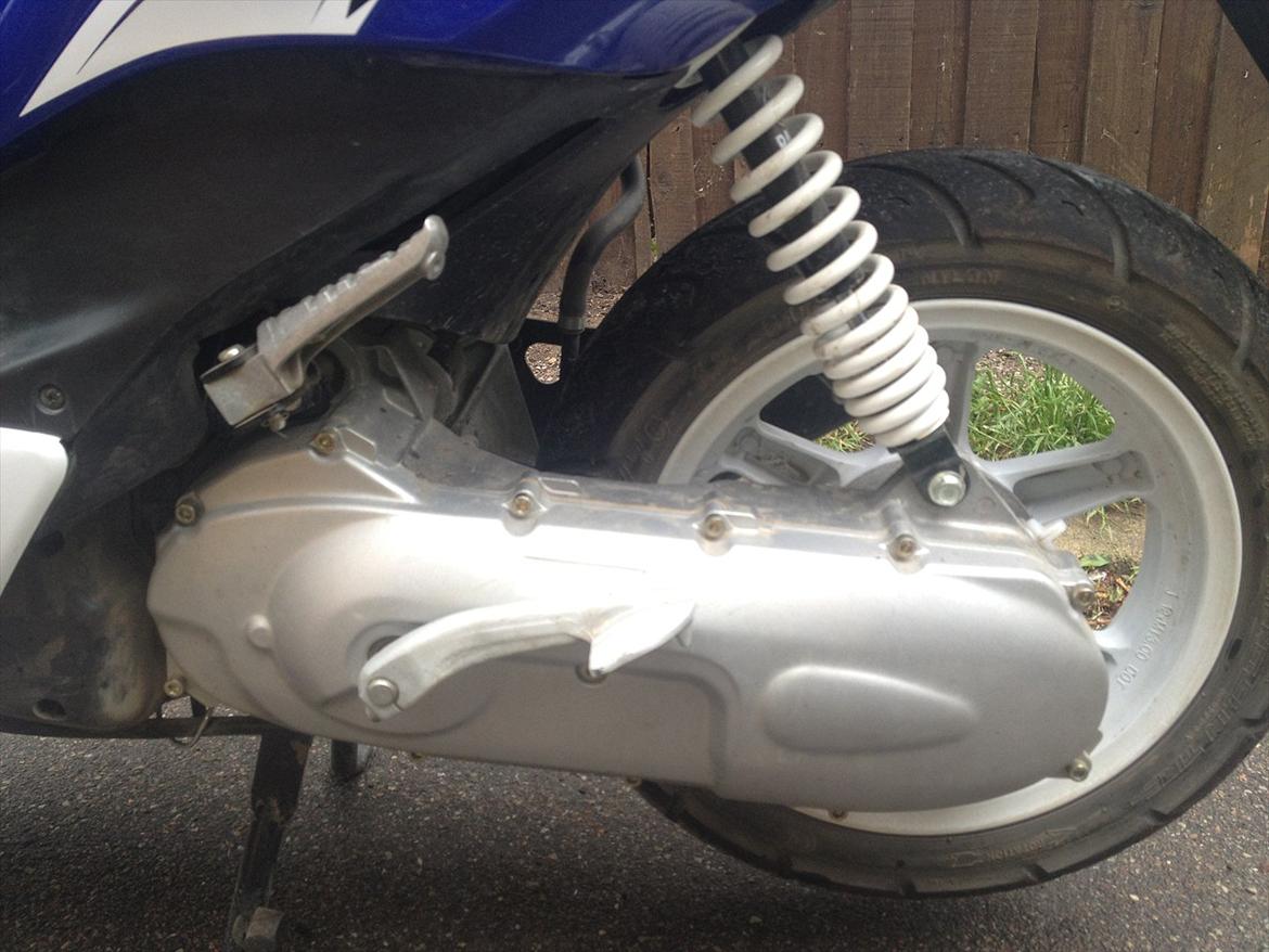 Yamaha jog r billede 7