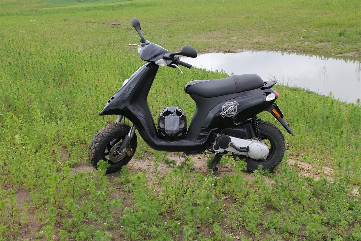 Piaggio Typhoon 50 (SOLGT) billede 1