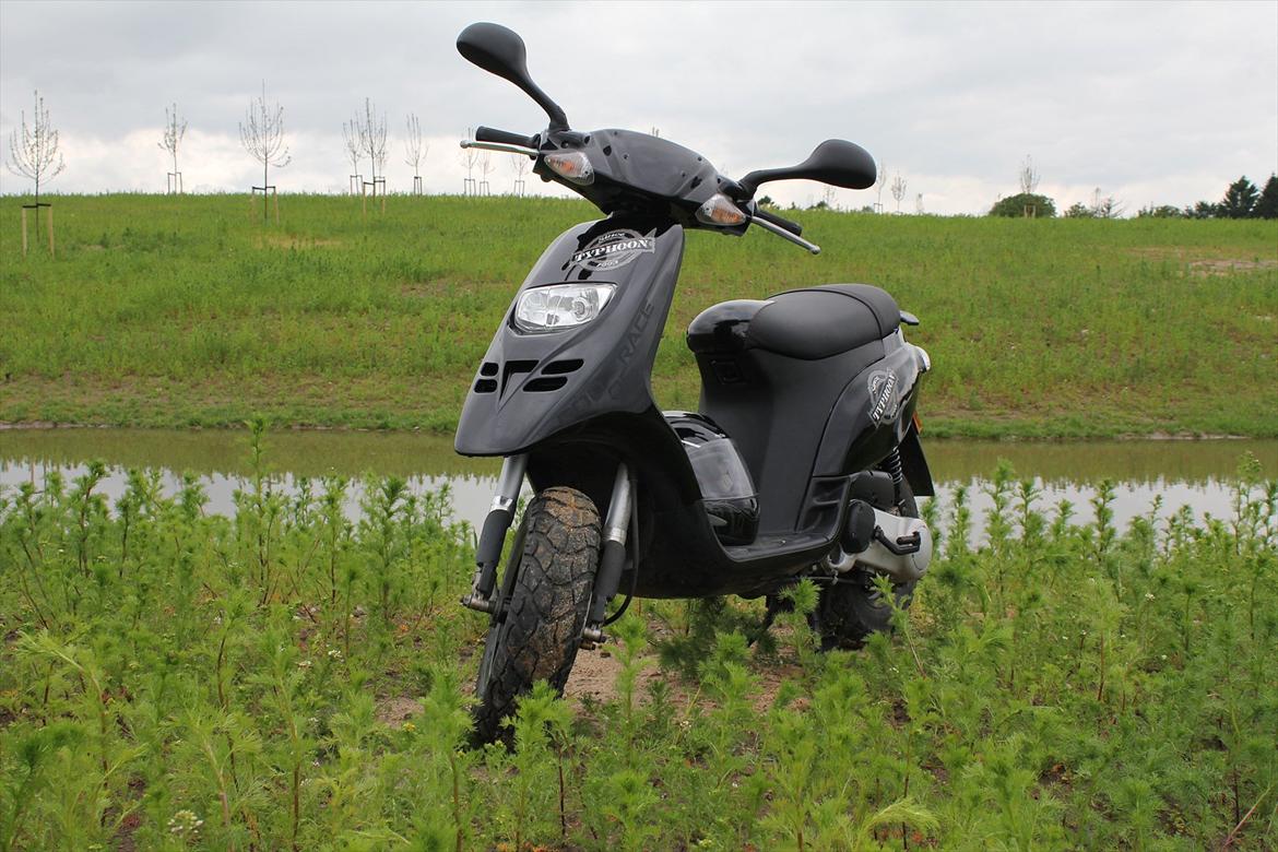 Piaggio Typhoon 50 (SOLGT) billede 2