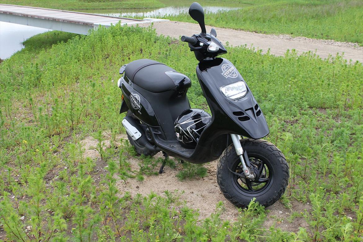 Piaggio Typhoon 50 (SOLGT) billede 4