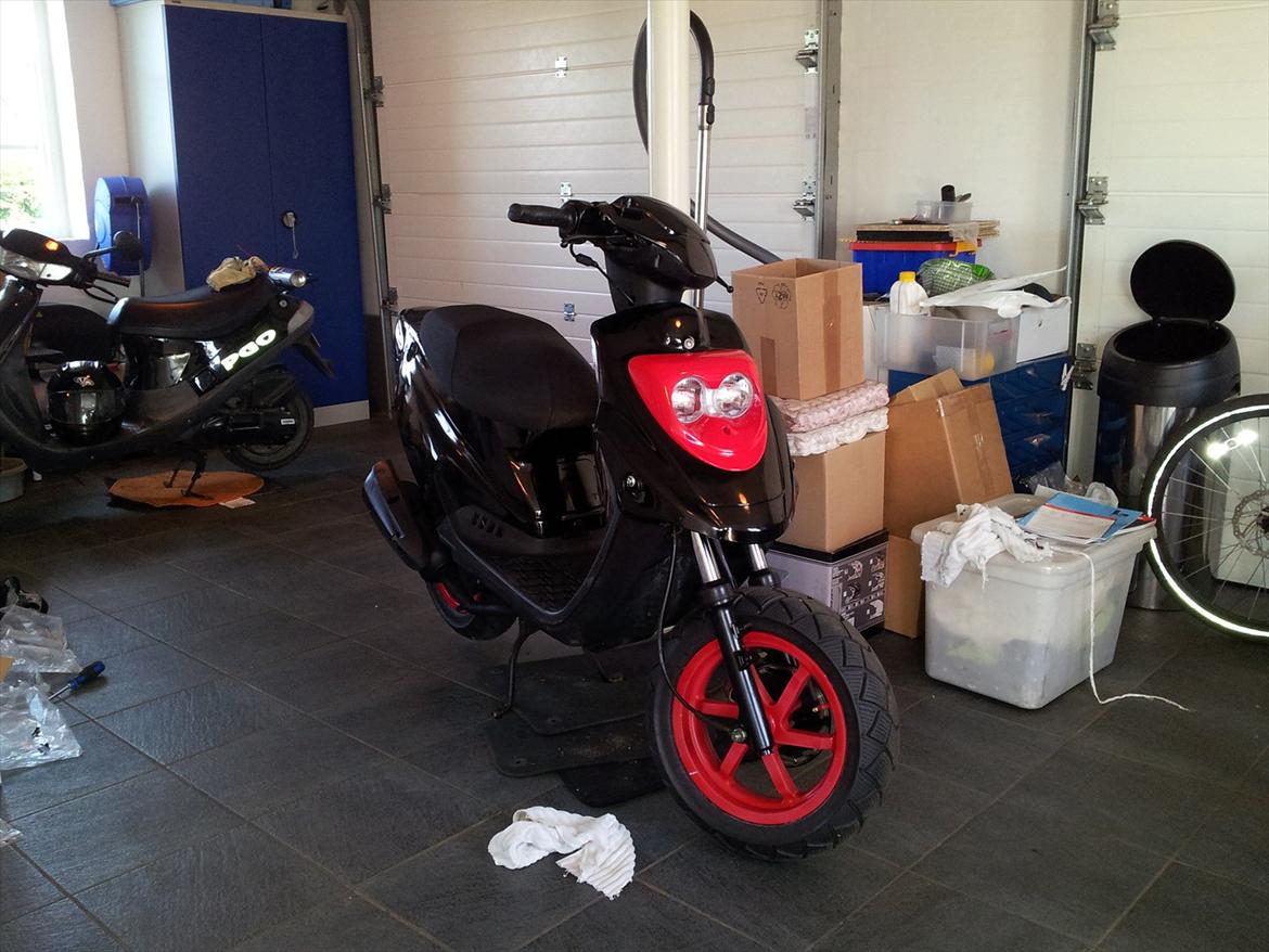 PGO HOT 50 - skal have malet fælgene om ;) billede 15