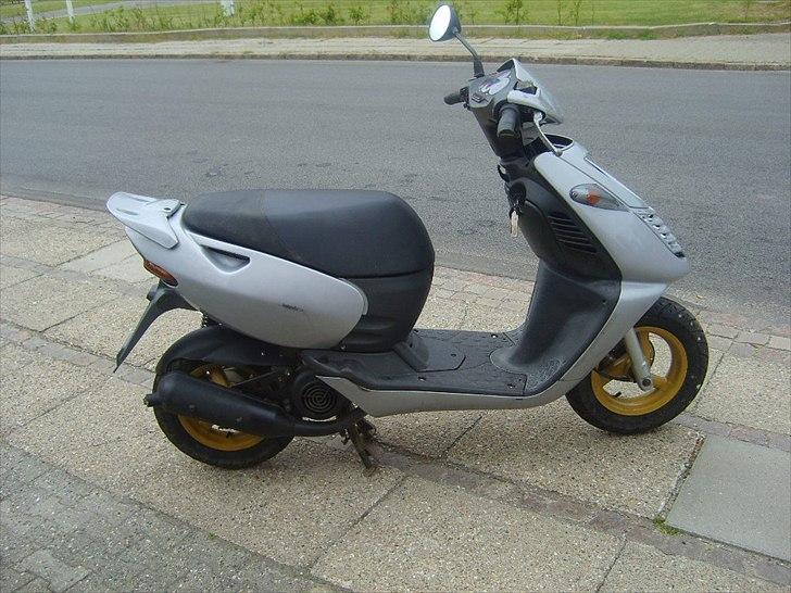 Aprilia Sonic Gp billede 5