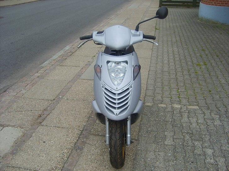 Aprilia Sonic Gp billede 7