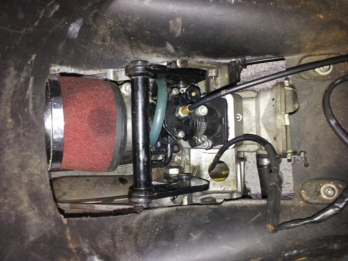 Aprilia sonic LC 19.56HK billede 4