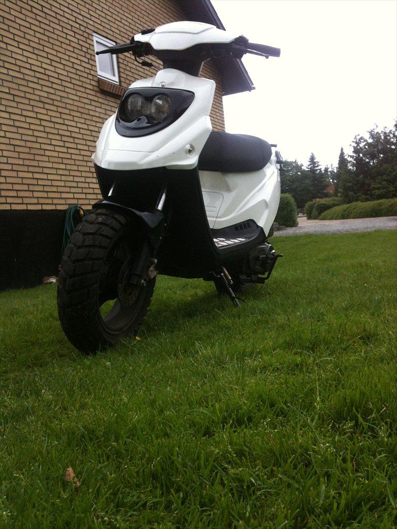 PGO Hot 50 billede 2