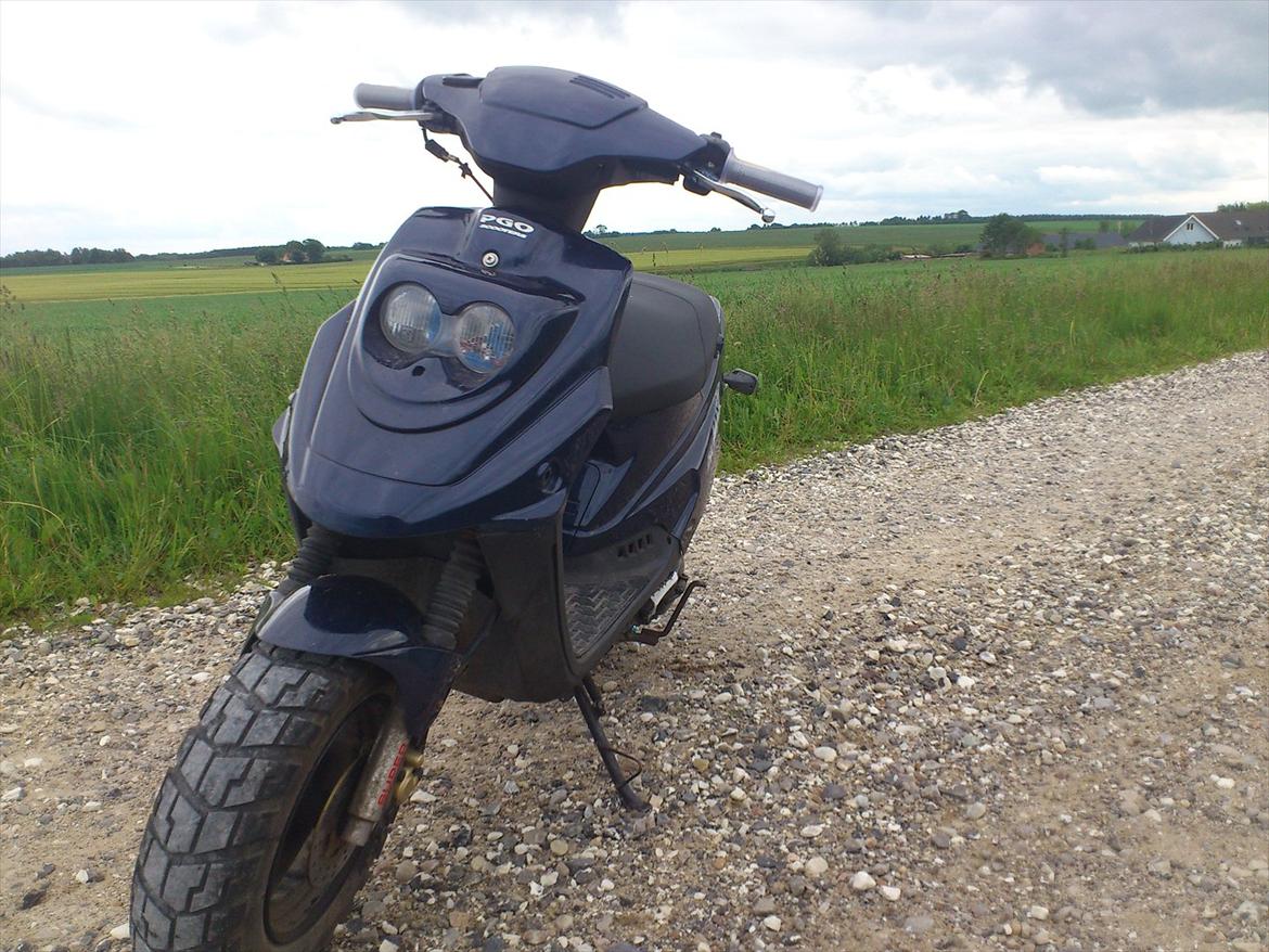 PGO Big Max billede 2