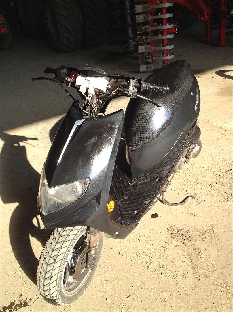 Suzuki Estilete billede 1