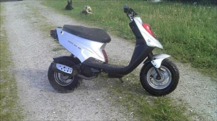 PGO hot 50 billede 3