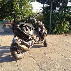 Aprilia Sonic (SOLGT) 