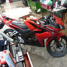Honda CBR 125R