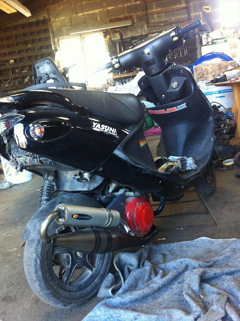 PGO black magic billede 2