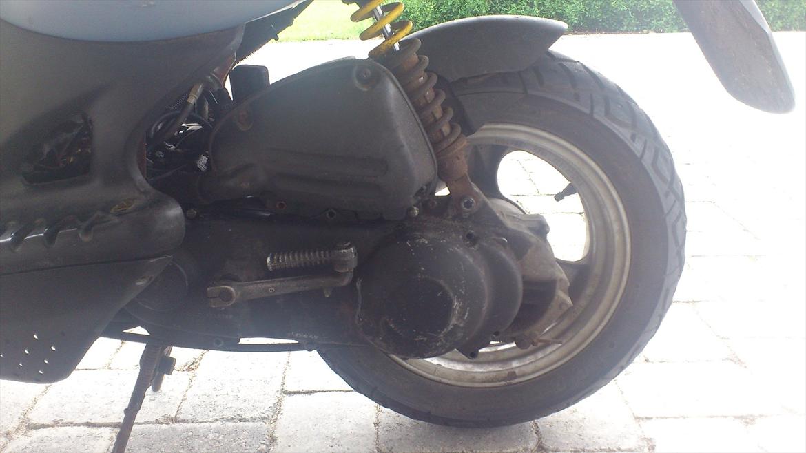 Suzuki Katana AC 30'er billede 5