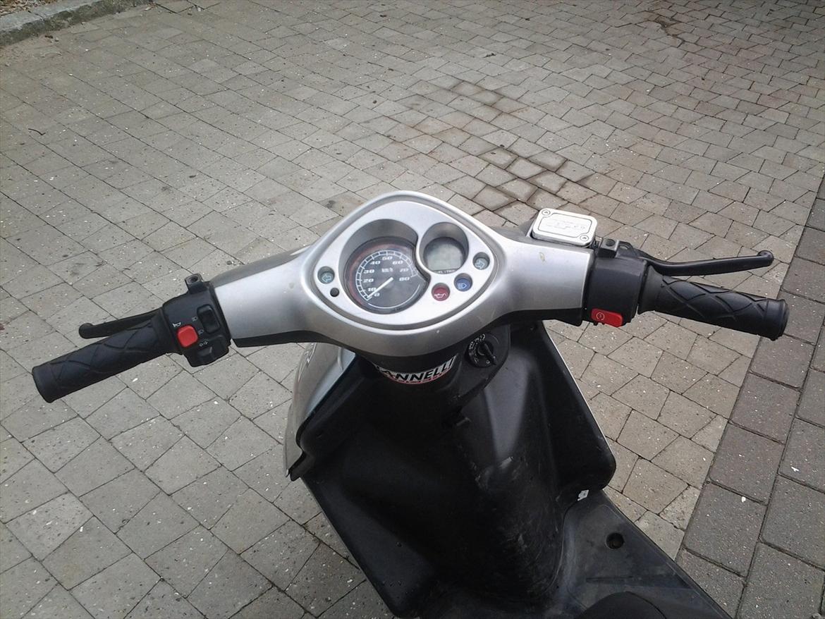 Yamaha Jog R billede 5