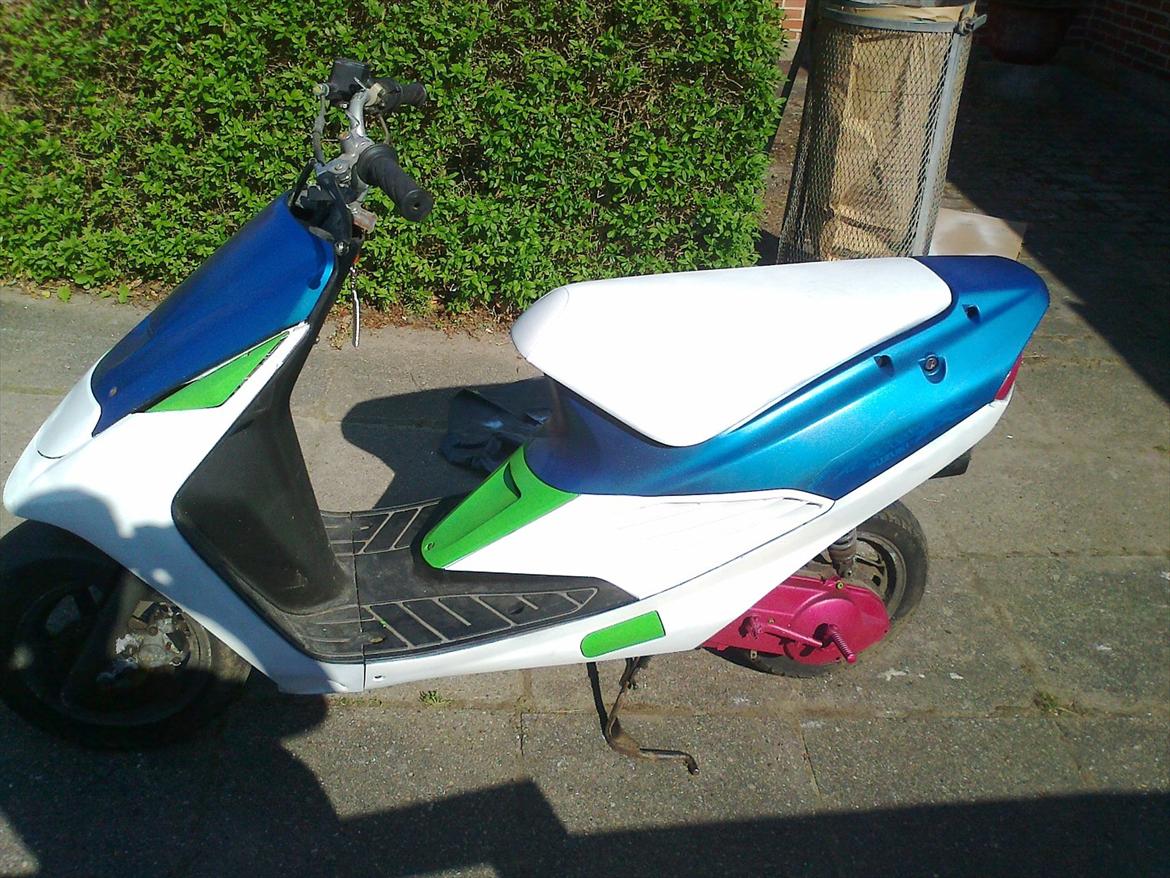 Suzuki Address billede 1