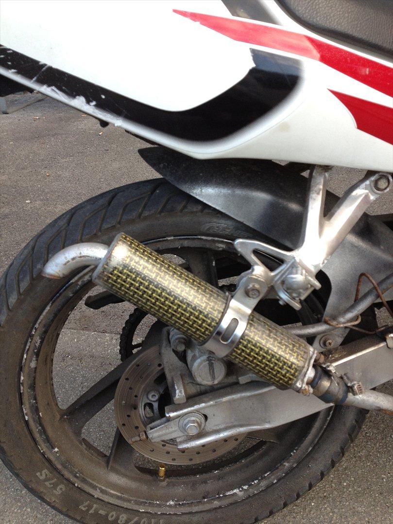 Yamaha Tzr billede 5