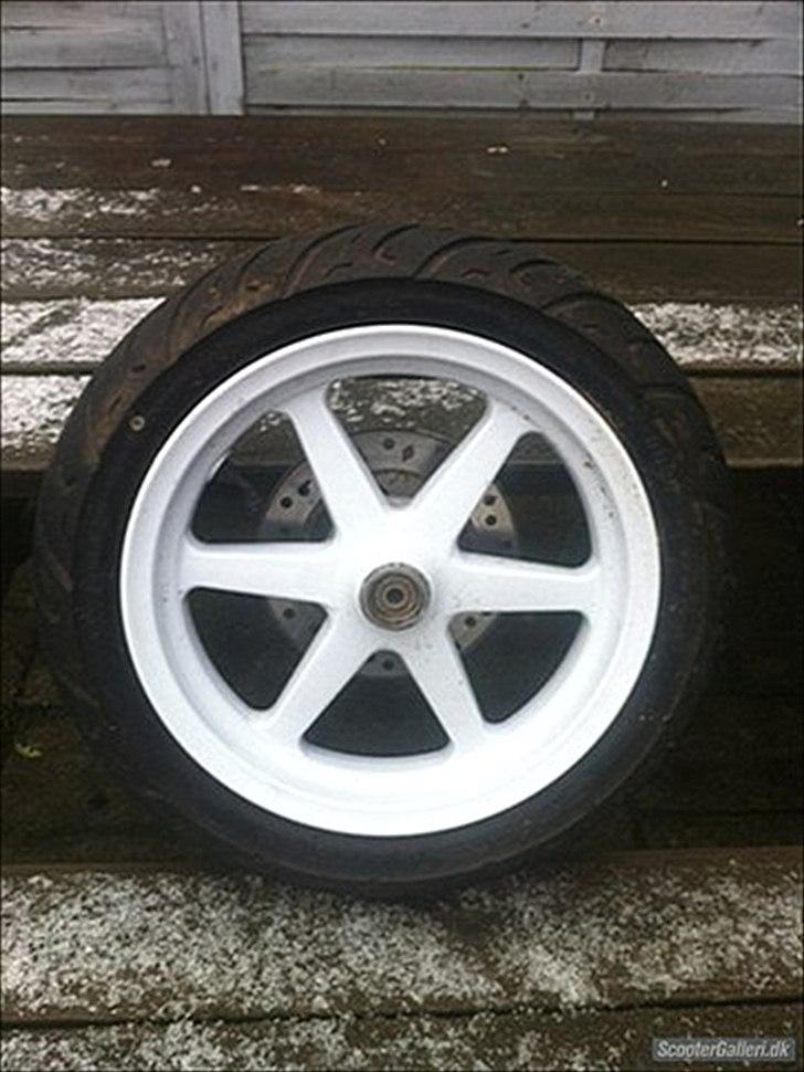 Yamaha Jog Solgt billede 5