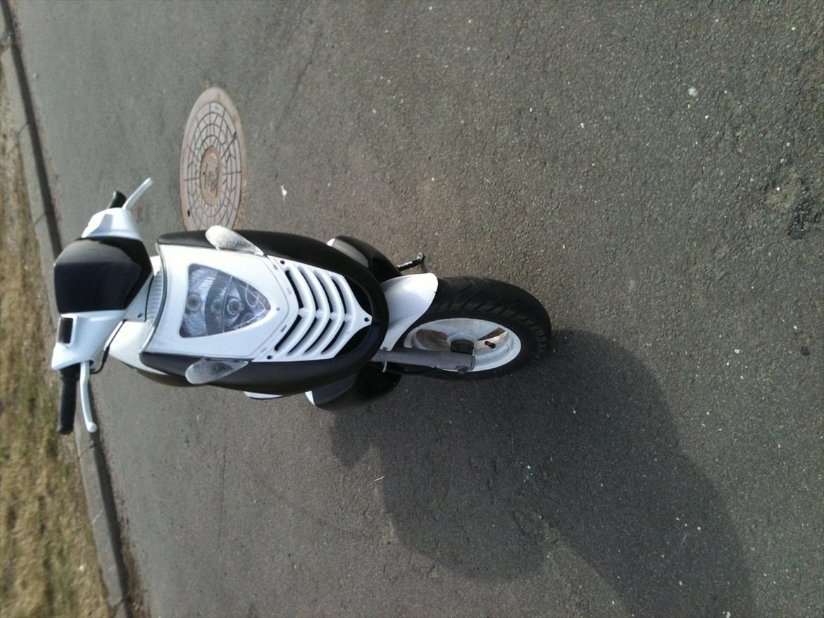 Aprilia Sonic billede 4
