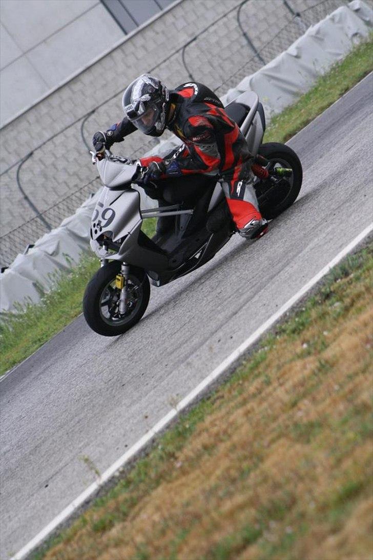 Yamaha Jog R billede 8