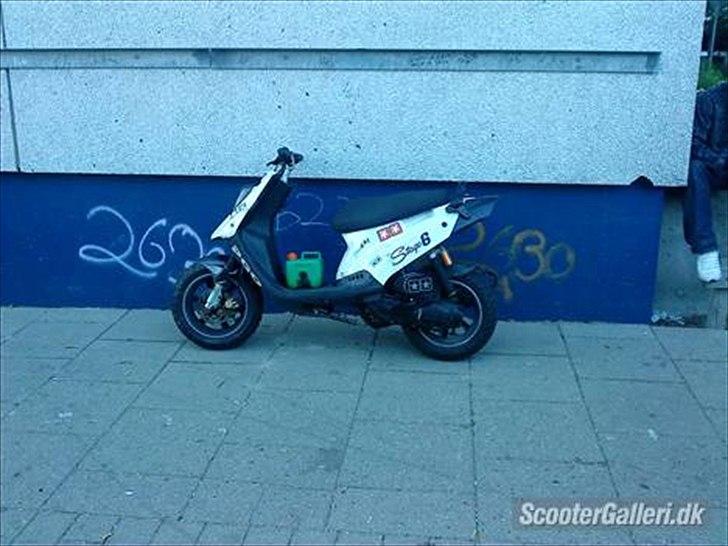 PGO Hot 50 billede 8