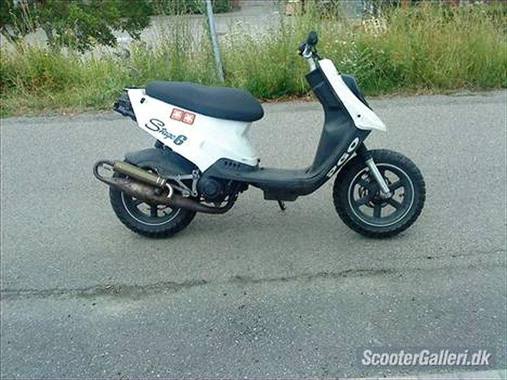 PGO Hot 50 billede 10