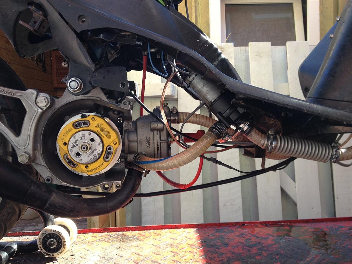 Yamaha Jog R TS - VW/Audi el-pumpe og xtra køle element monteret! billede 14