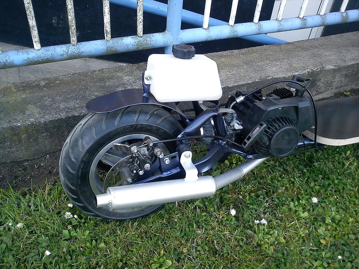 MiniBike hjemmelavet løbehjul billede 4