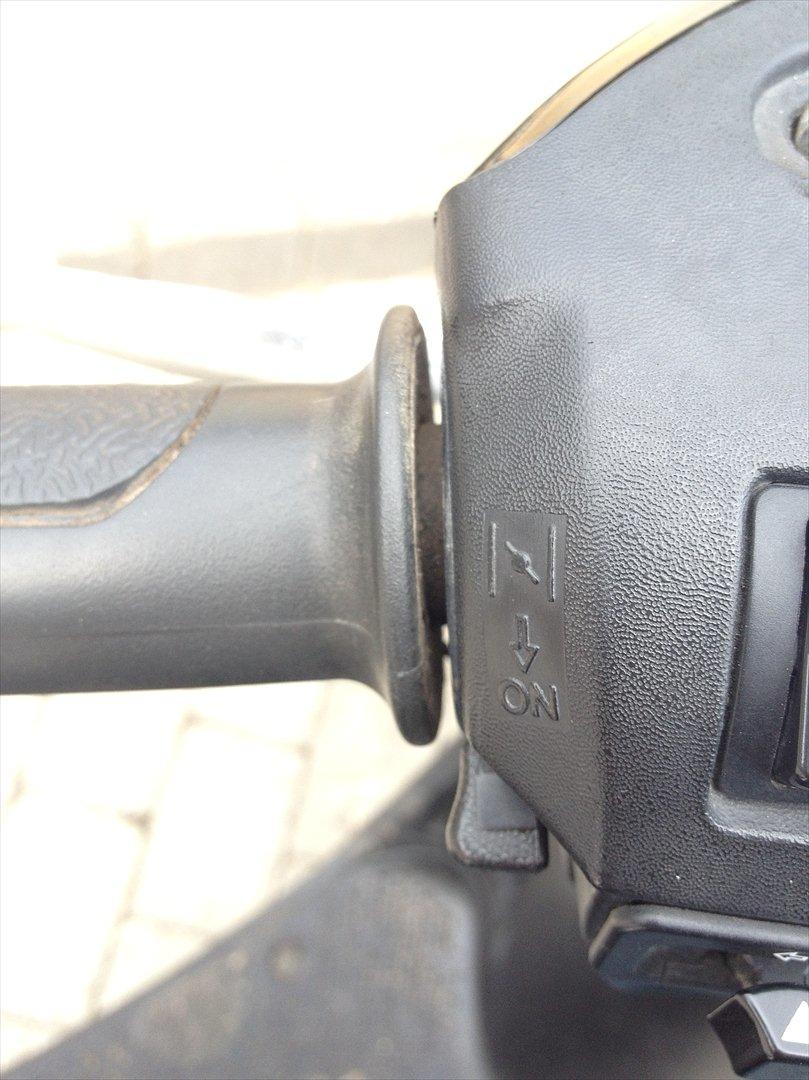 Yamaha neos billede 6