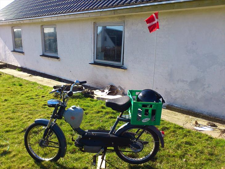 {{currentPhoto.altText}} billede {{currentPhoto.number}}