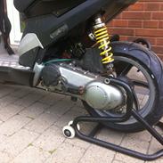 Piaggio NRG POWER DT BANE-JERN "hugget op"