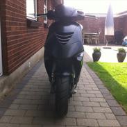 Piaggio NRG POWER DT BANE-JERN "hugget op"