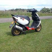 Aprilia sonic