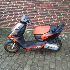 Aprilia sonic