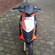 Aprilia sonic