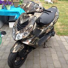 Peugeot speedfight 2