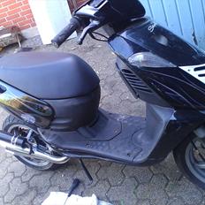 Aprilia sonic