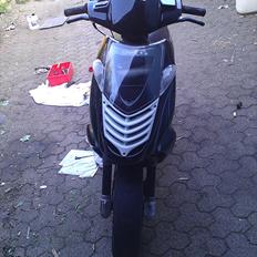 Aprilia sonic