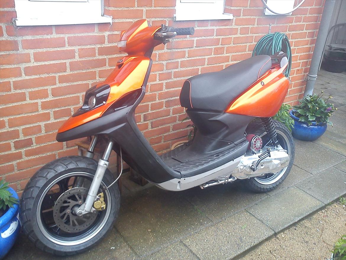 Yamaha BWS (BØVSEN) *Solgt* ;( - så kom der anden forgaffel på og bremsesystem foran. billede 16