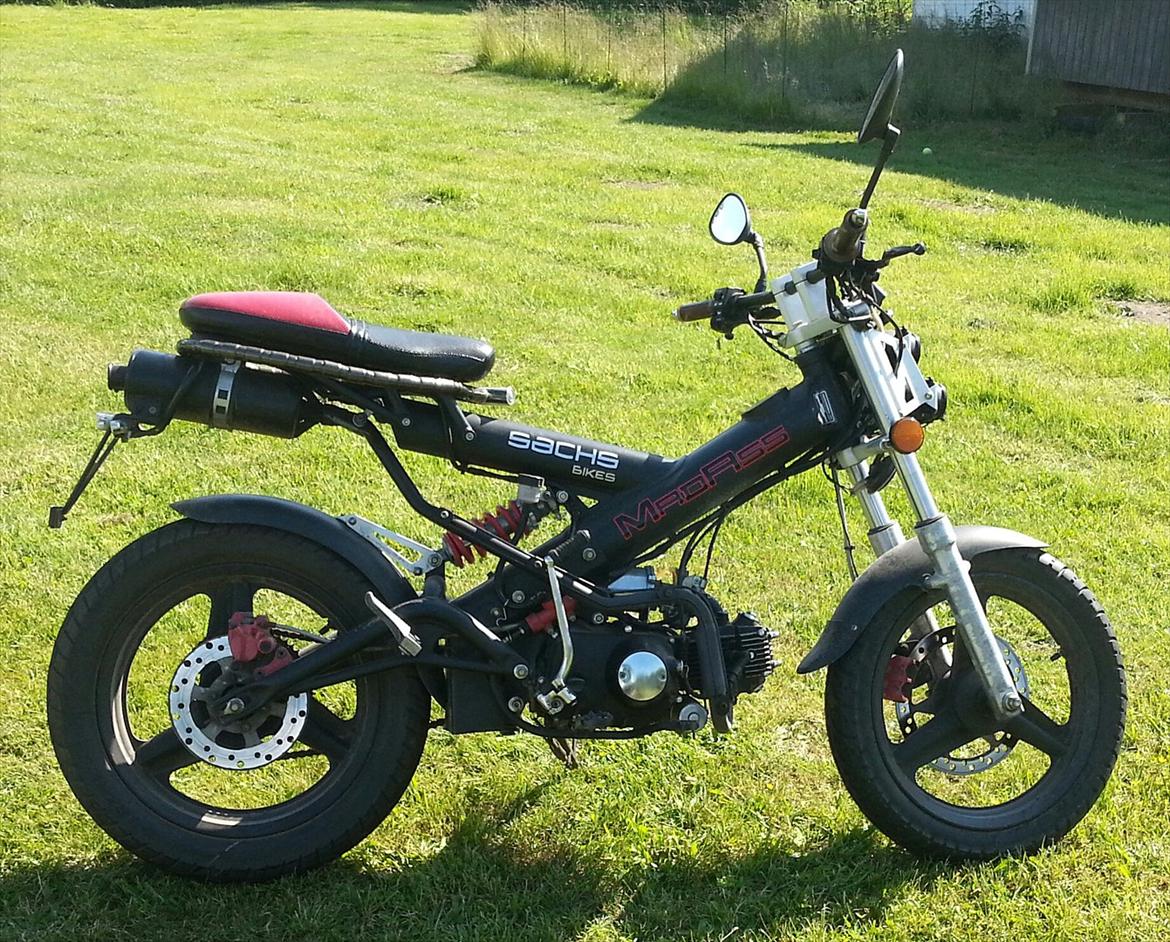 Sachs Madass billede 1