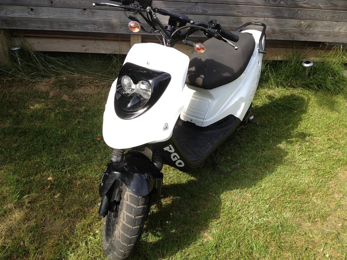 PGO Hot Naked billede 1