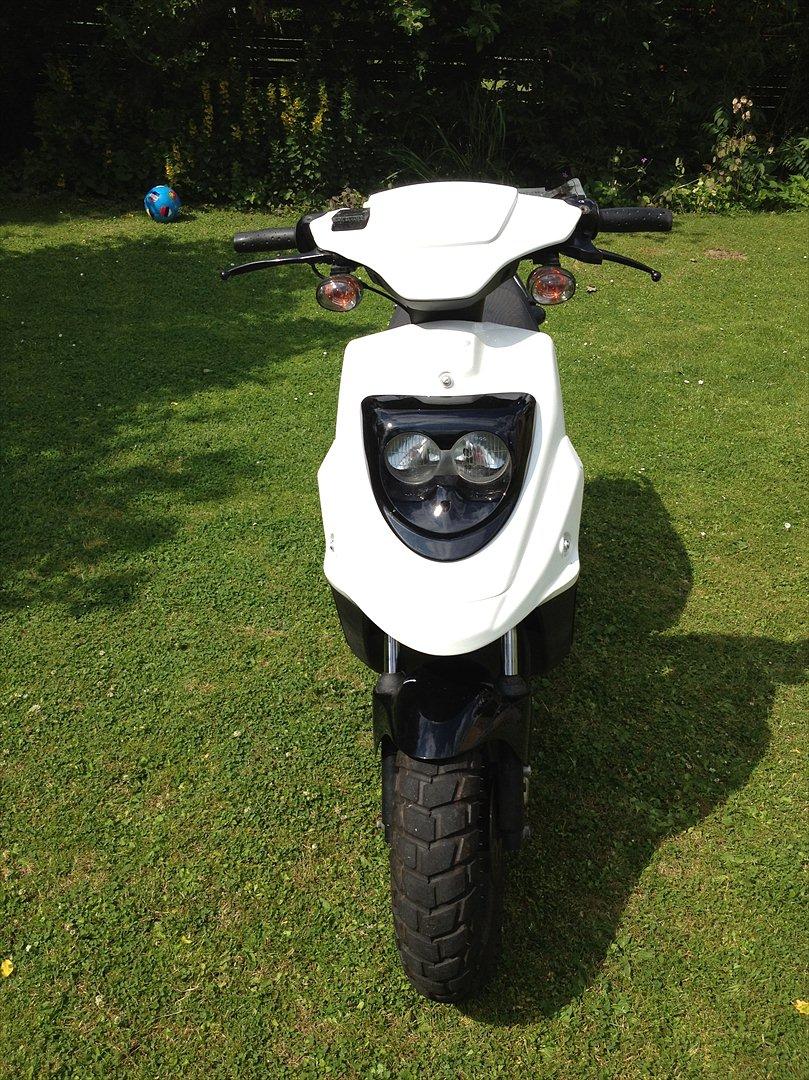 PGO HOT 50 billede 1