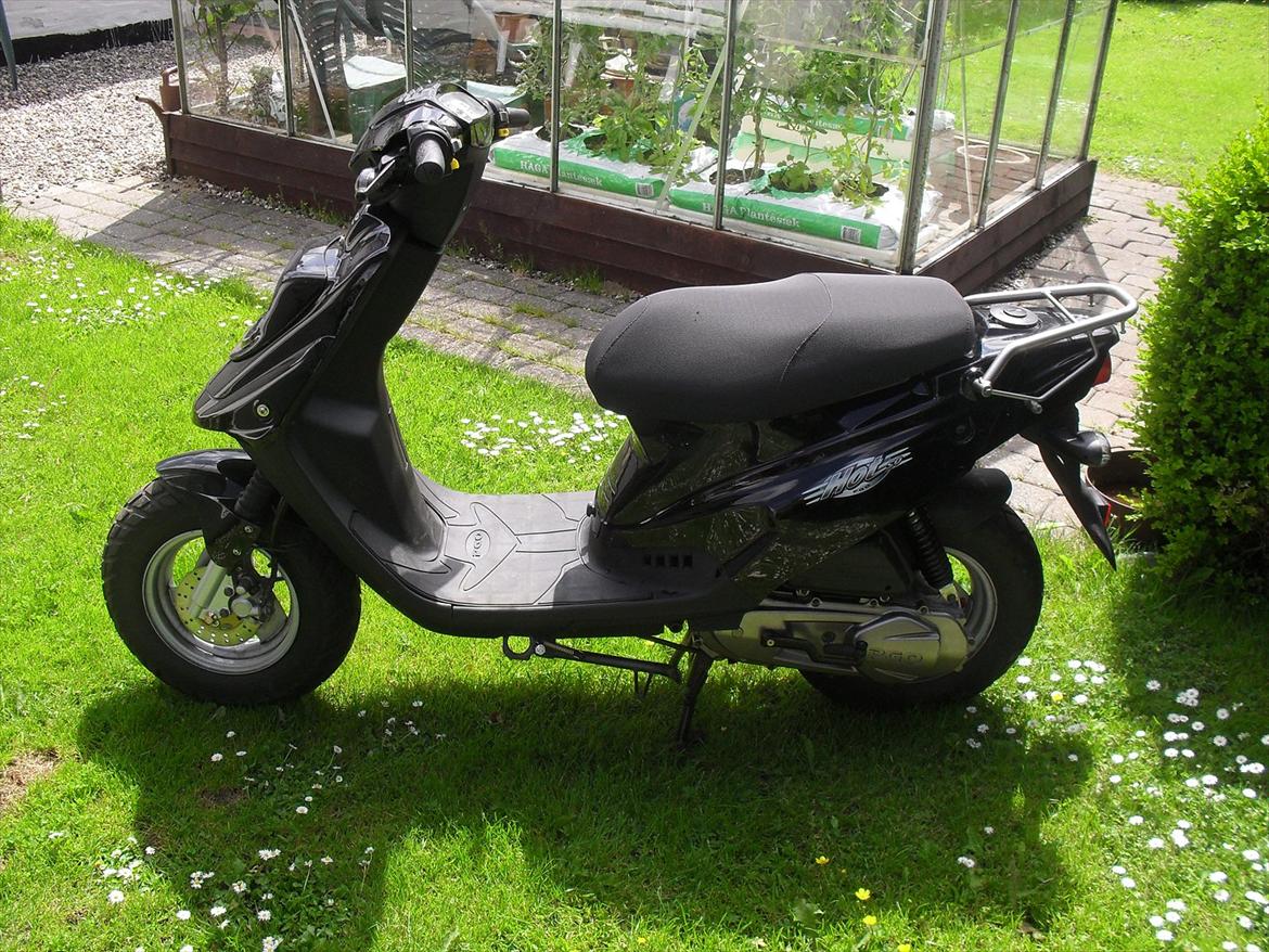 PGO hot 50 billede 2