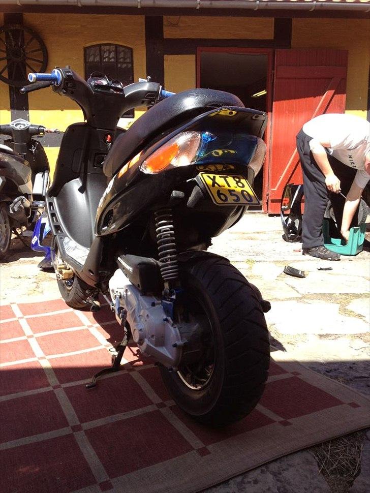 Gilera Stalker (LUCY) - Var nød til at lave om på looket igen da mine side skjolde var flækkede. Er meget tilfreds med det nye resultat.  billede 4