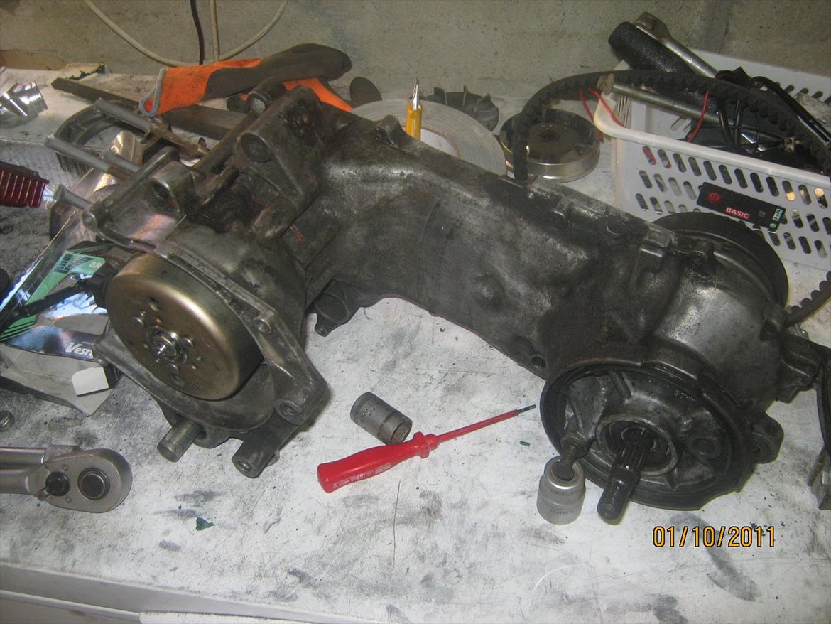 Yamaha jog fs - motor skal være blank sort billede 7