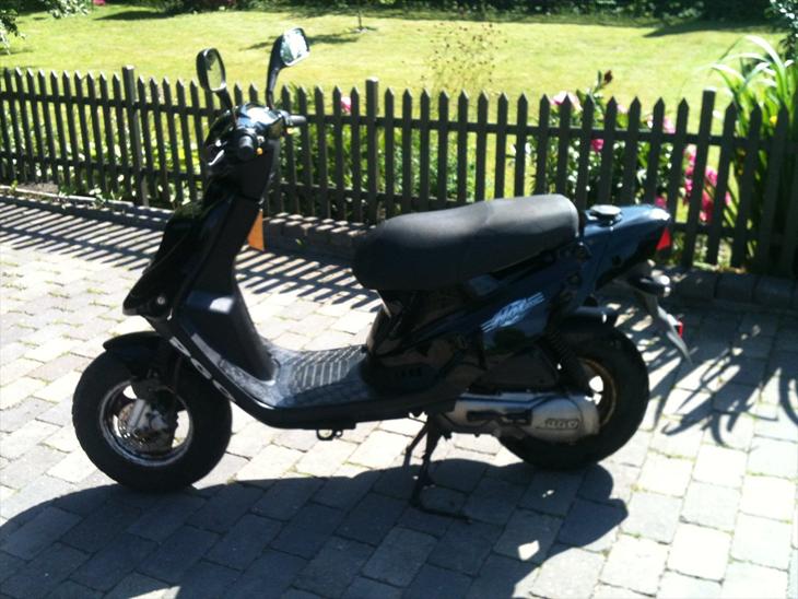 {{currentPhoto.altText}} billede {{currentPhoto.number}}