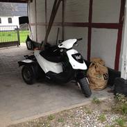 PGO Hot 50 trehjullet