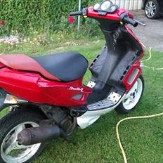 Peugeot Speedfight 2 Totalskadet